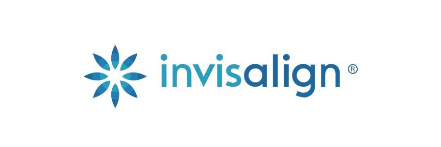 invisalign logotipo - Almela Clínica Dental, Castellón