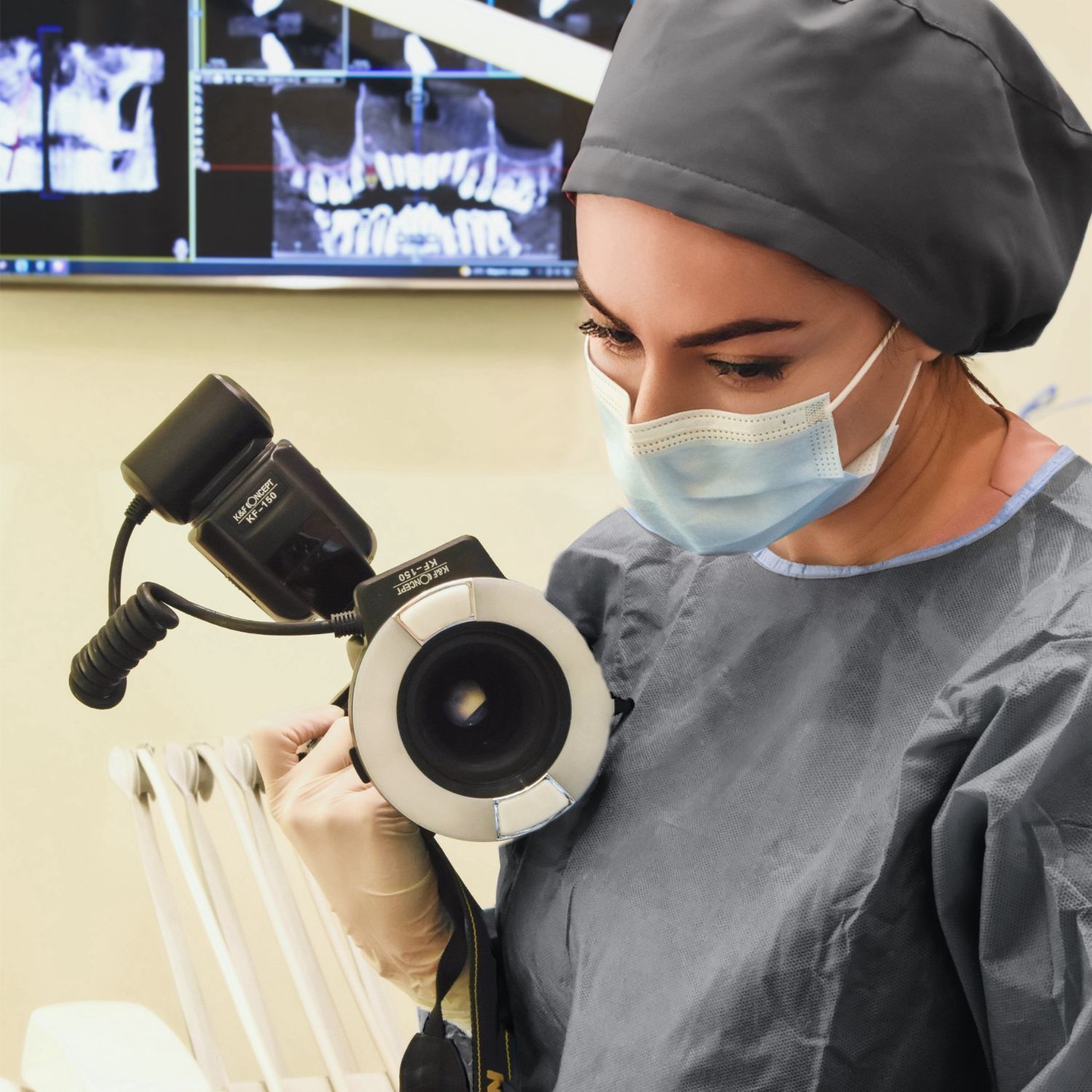 Nuria Almela - Almela Clínica Dental, Castellón